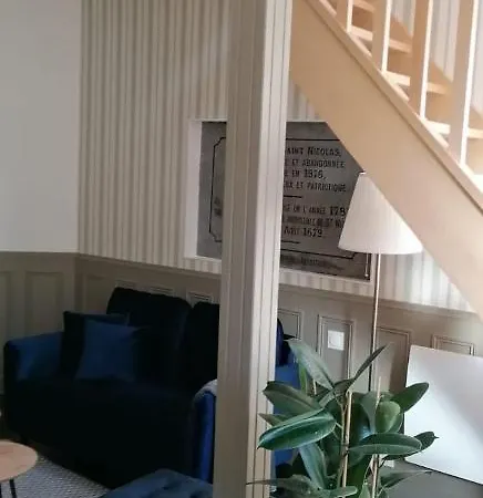 La Chapelle Saint-nicolas Holiday home Cassel